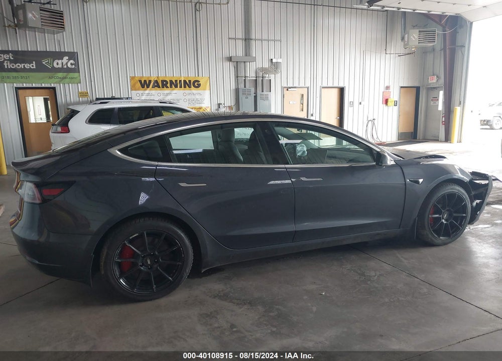 2018 TESLA MODEL 3 LONG RANGE/PERFORMANCE VIN: 5YJ3E1EB3JF083148