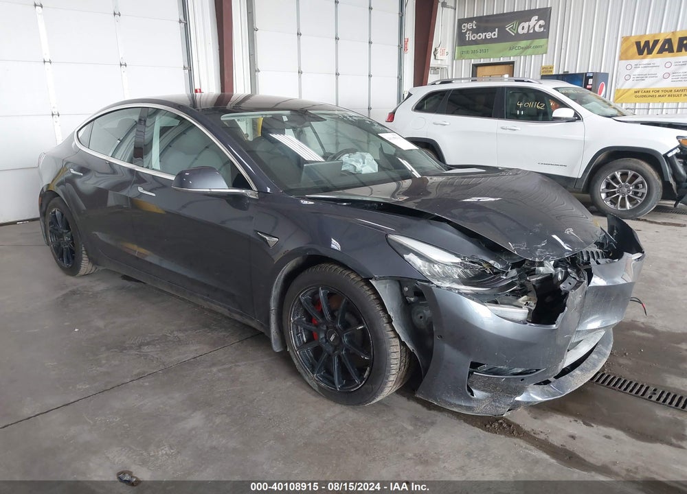 2018 TESLA MODEL 3 LONG RANGE/PERFORMANCE VIN: 5YJ3E1EB3JF083148