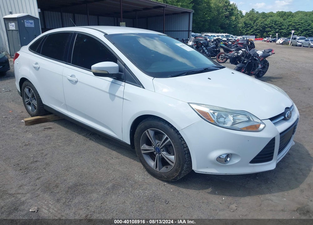 2014 FORD FOCUS SE VIN: 1FADP3F21EL419297