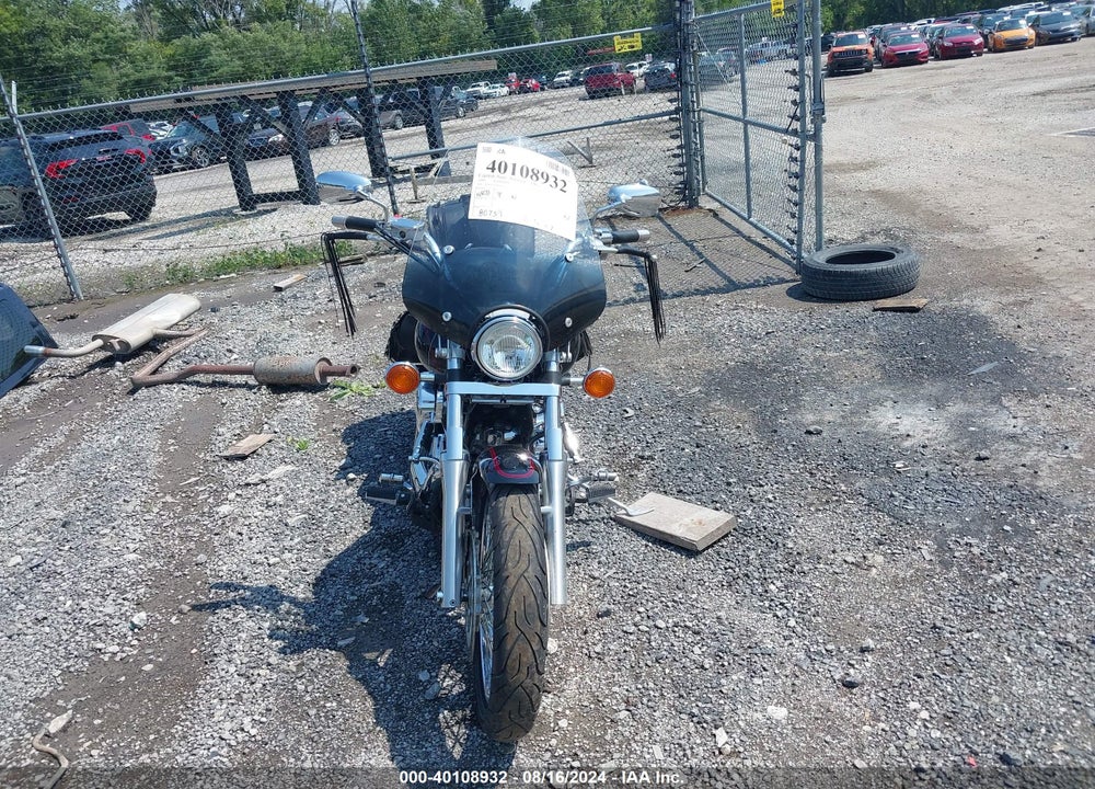 1999 YAMAHA XVS1100 VIN: JYAVP11E8XA001933
