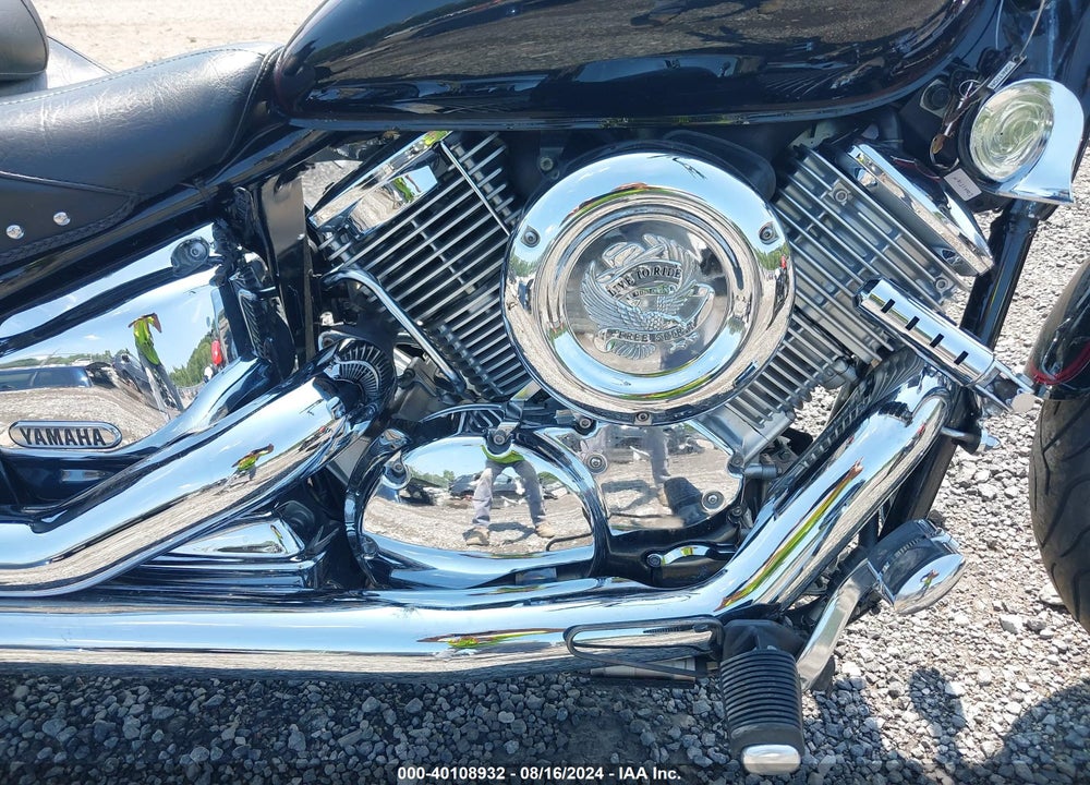 1999 YAMAHA XVS1100 VIN: JYAVP11E8XA001933