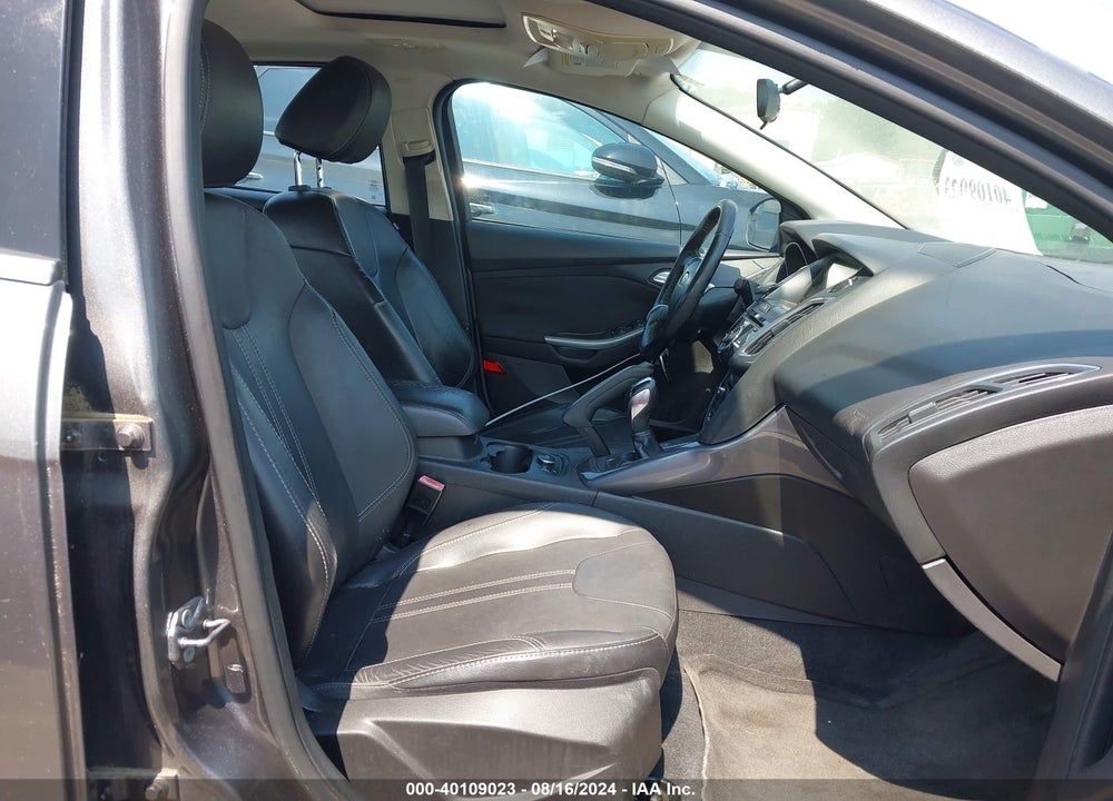 2013 FORD FOCUS TITANIUM VIN: 1FADP3J28DL156179