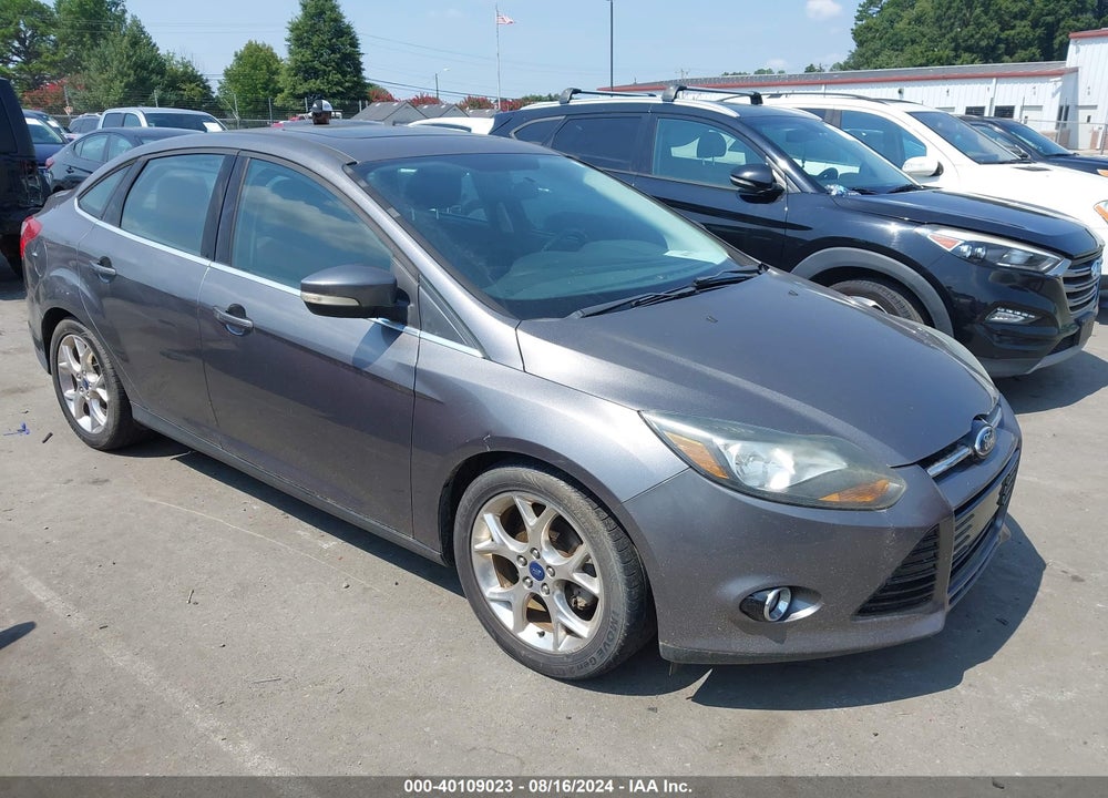 2013 FORD FOCUS TITANIUM VIN: 1FADP3J28DL156179