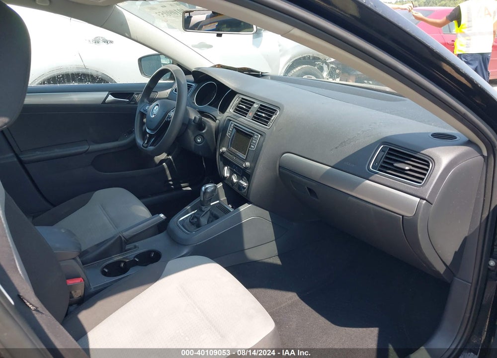 2017 VOLKSWAGEN JETTA 1.4T S VIN: 3VW2B7AJ8HM275334