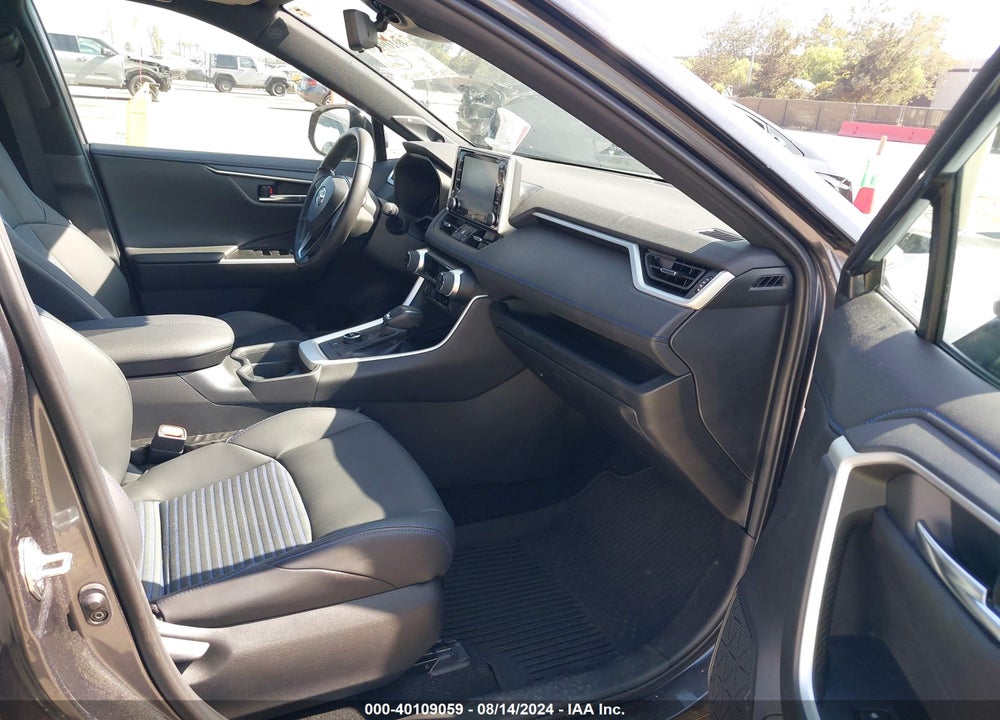 2021 TOYOTA RAV4 HYBRID XSE VIN: 4T3E6RFV4MU038053