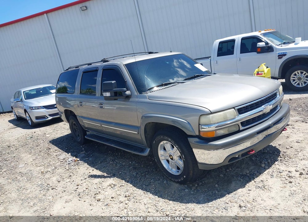 2002 CHEVROLET SUBURBAN 1500 LT VIN: 1GNEC16Z42J239922
