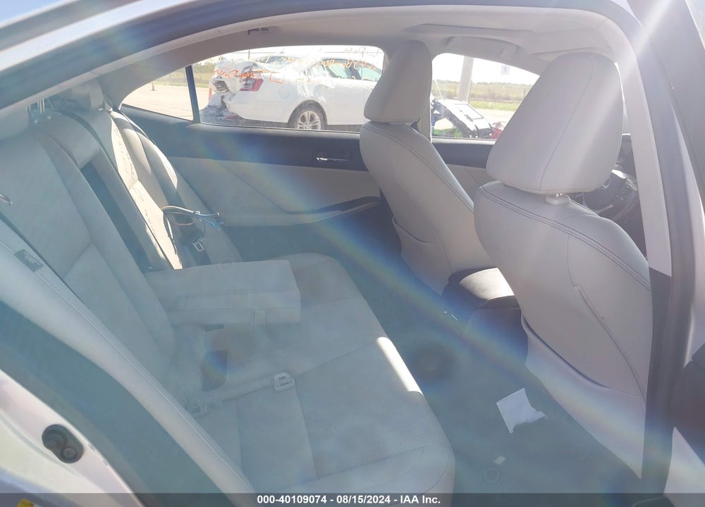 2014 LEXUS IS 350 VIN: JTHBE1D24E5001897