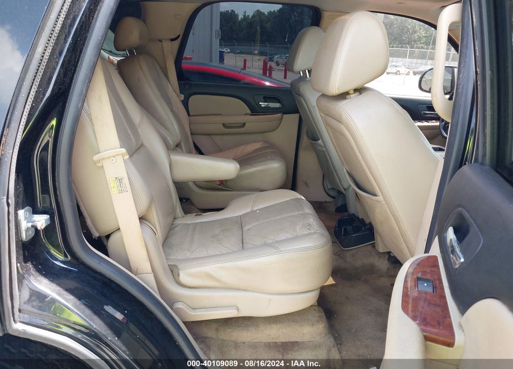 2007 CHEVROLET TAHOE LTZ VIN: 1GNFC13J67R153667