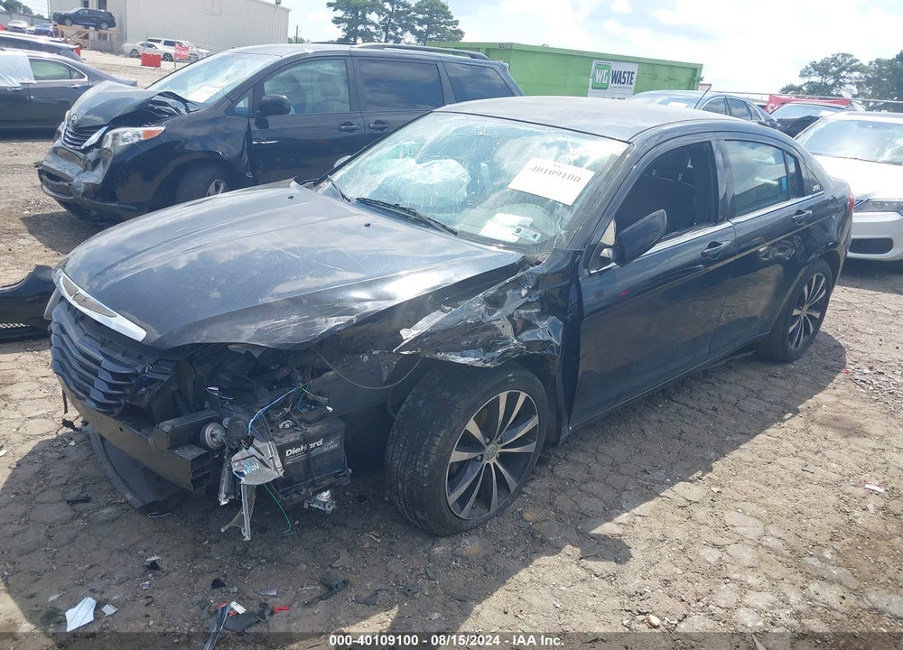 2012 CHRYSLER 200 VIN: 1C3CCBHG0CN261125