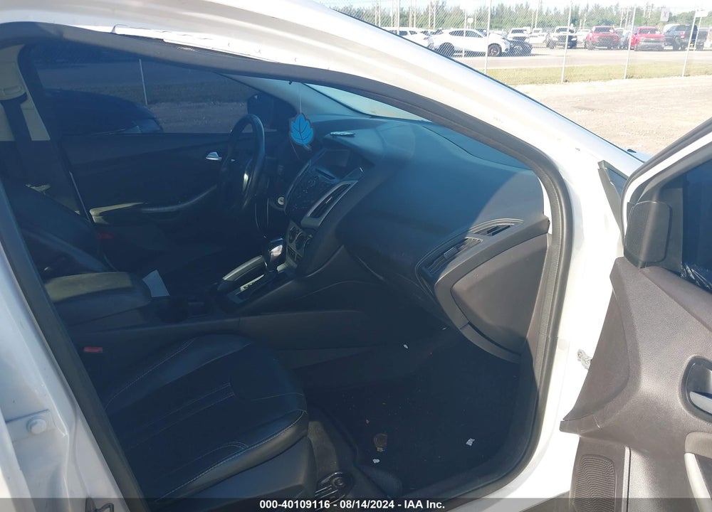 2013 FORD FOCUS SE VIN: 1FADP3K26DL178373