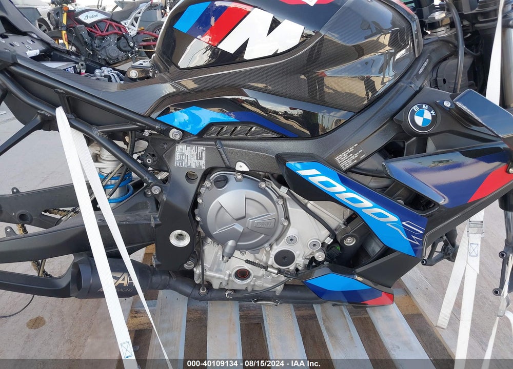 2023 BMW M 1000 R VIN: WB10E8307P6G84449