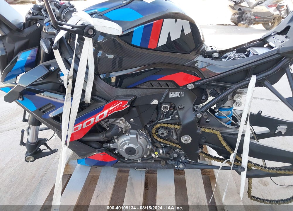 2023 BMW M 1000 R VIN: WB10E8307P6G84449