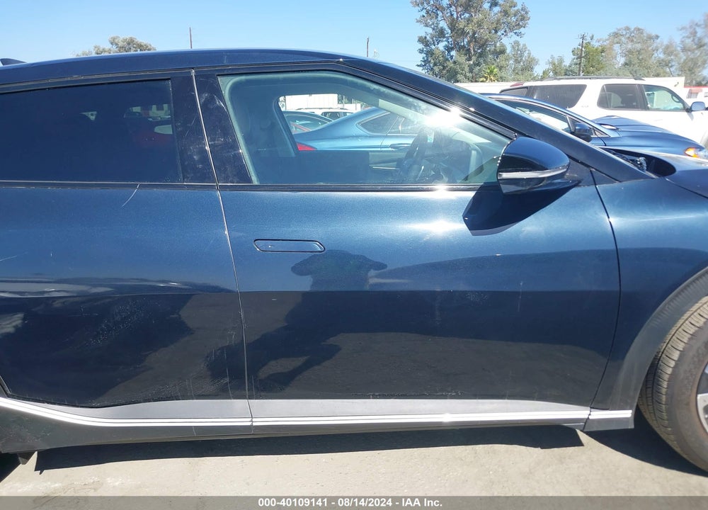 2024 KIA EV6 LIGHT LONG RANGE VIN: KNDC34LA5R5172122