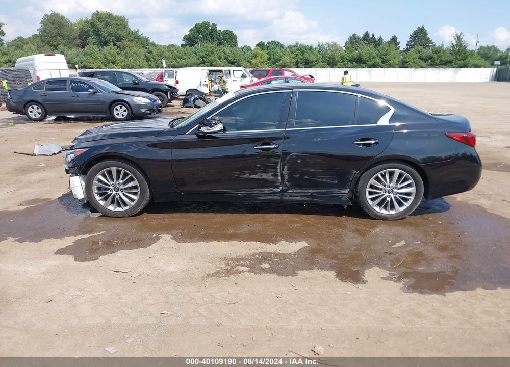 2018 INFINITI Q50 3.0T LUXE VIN: JN1EV7AR4JM442984
