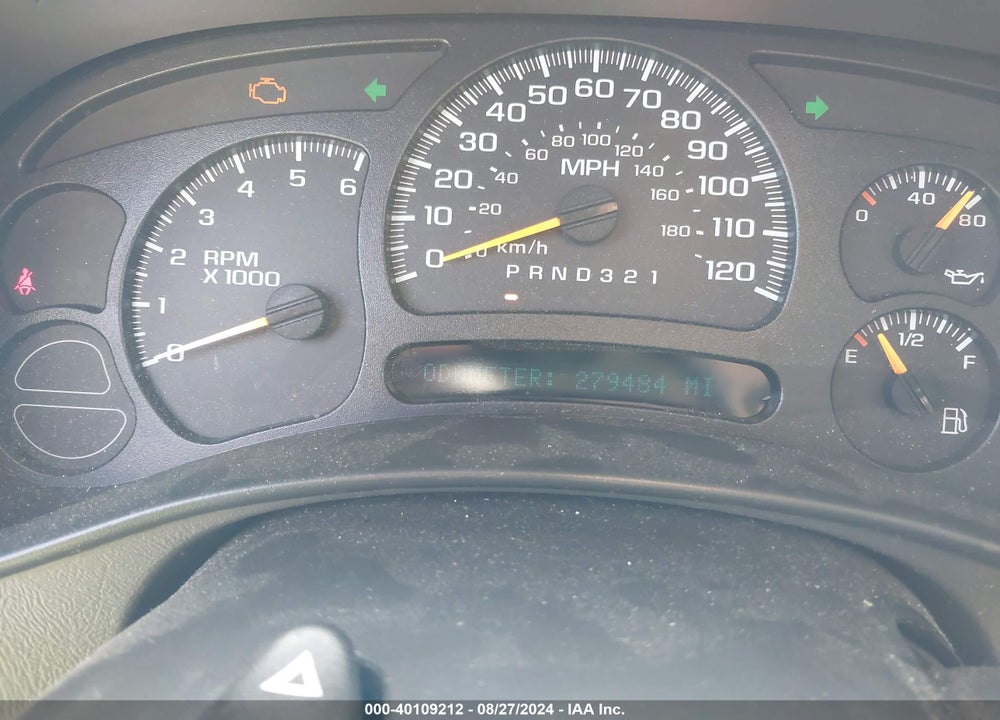 2003 CHEVROLET SUBURBAN 1500 LT VIN: 3GNEC16Z43G117905