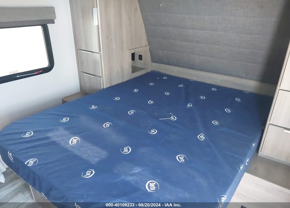 2021 GRAND DESIGN IMAGINE 22MLE VIN: 573TE2528M3419182