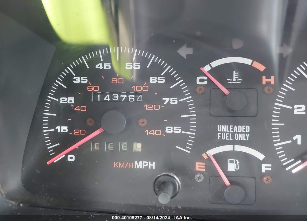1994 GEO TRACKER VIN: 2CNBJ1860R6918240