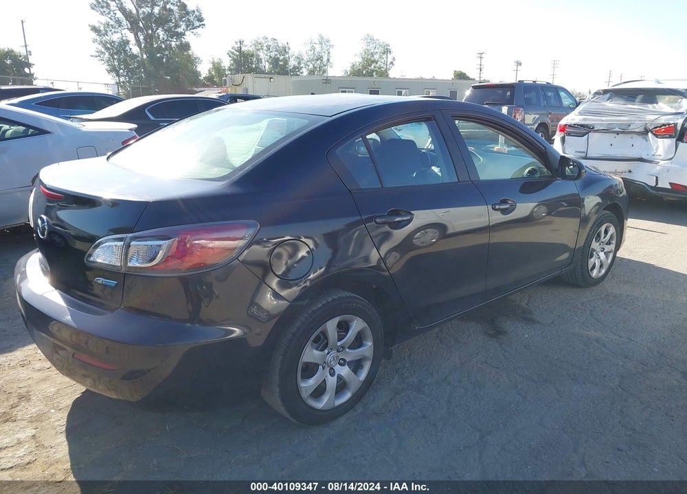 2013 MAZDA 3 I SPORT VIN: JM1BL1U78D1812000