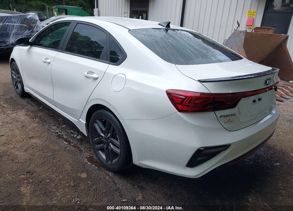 2021 KIA FORTE GT LINE VIN: 3KPF34AD5ME405956