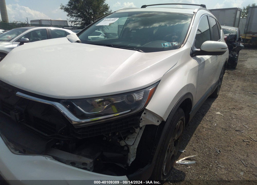 2018 HONDA CR-V VIN: 2HKRW2H57JH652846