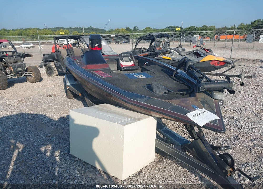 1993 BULLET BASSBOAT VIN: BBQ20X79C393