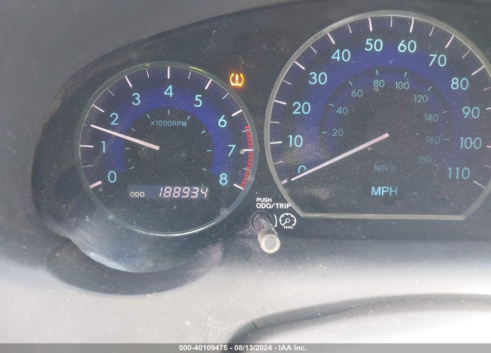 2010 TOYOTA SIENNA LE VIN: 5TDKK4CC9AS330301