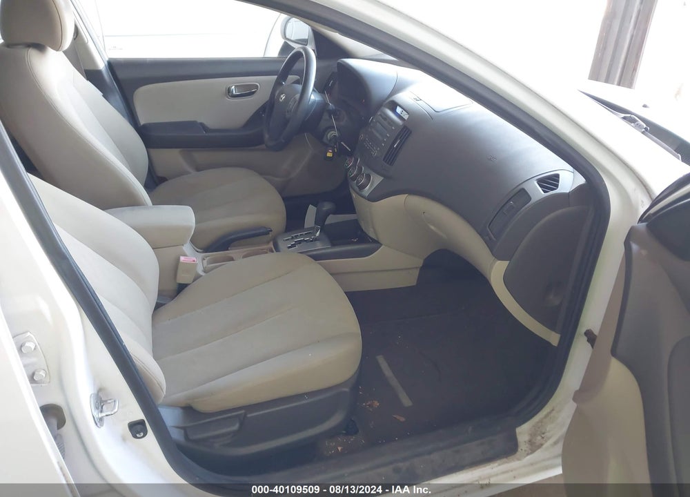 2010 HYUNDAI ELANTRA GLS VIN: KMHDU4AD9AU078927