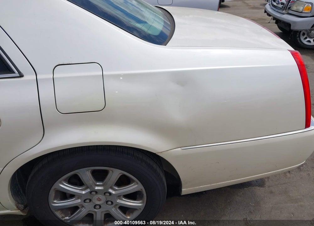2008 CADILLAC DTS 1SD VIN: 1G6KD57Y68U206159