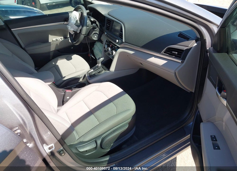 2019 HYUNDAI ELANTRA SEL VIN: KMHD84LFXKU844779