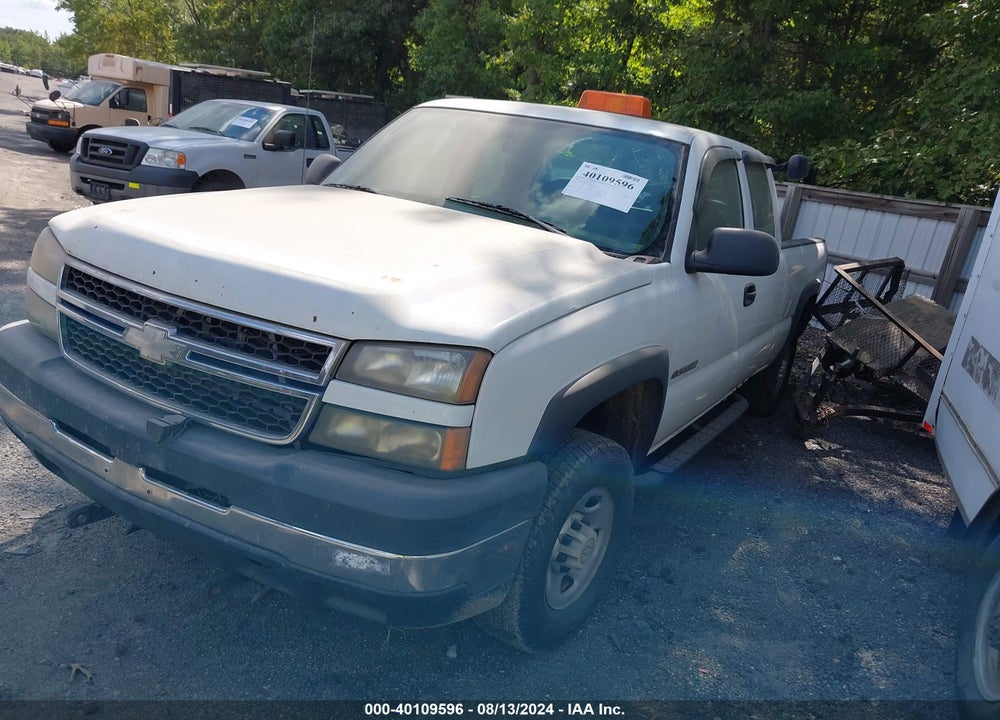 2006 CHEVROLET SILVERADO 2500HD VIN: 1GCHK29U06E178209