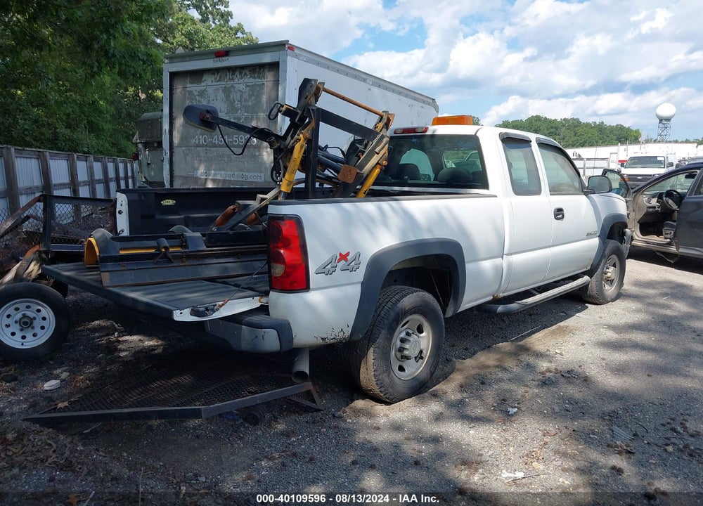 2006 CHEVROLET SILVERADO 2500HD VIN: 1GCHK29U06E178209