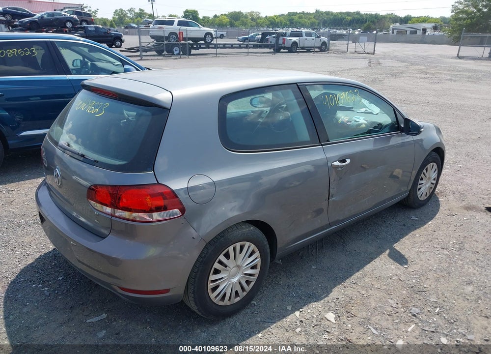 2010 VOLKSWAGEN GOLF 2-DOOR VIN: WVWAA7AJ5AW096238