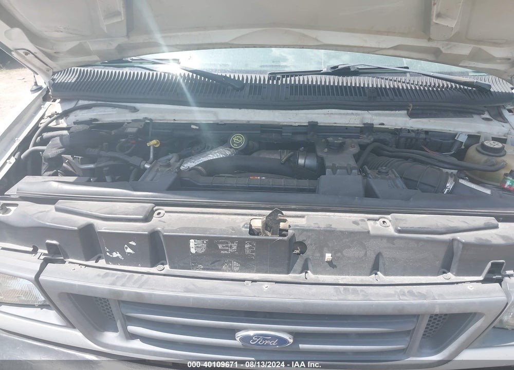 2006 FORD E-350 SUPER DUTY CHATEAU VIN: 1FBNE31P76HA37940