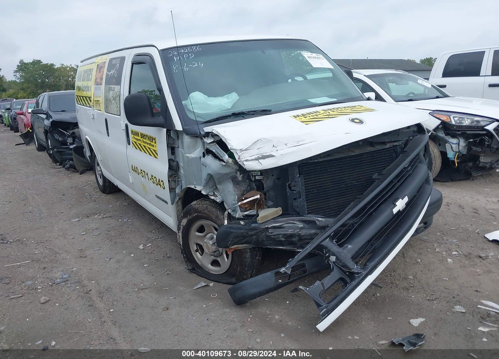 2000 CHEVROLET EXPRESS VIN: 1GCFG25M4Y1143133