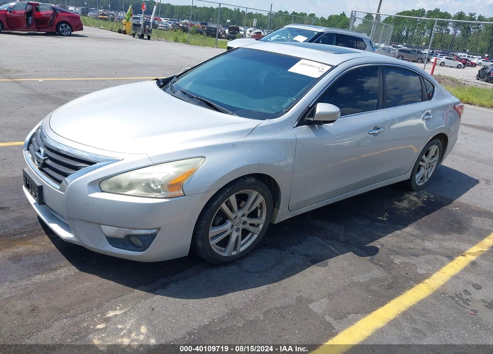 2013 NISSAN ALTIMA VIN: 1N4BL3AP9DC235634
