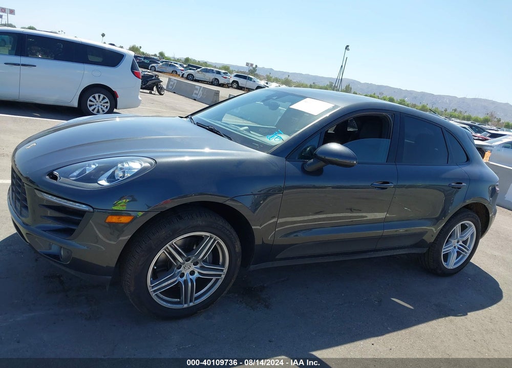 2017 PORSCHE MACAN VIN: WP1AA2A58HLB83339