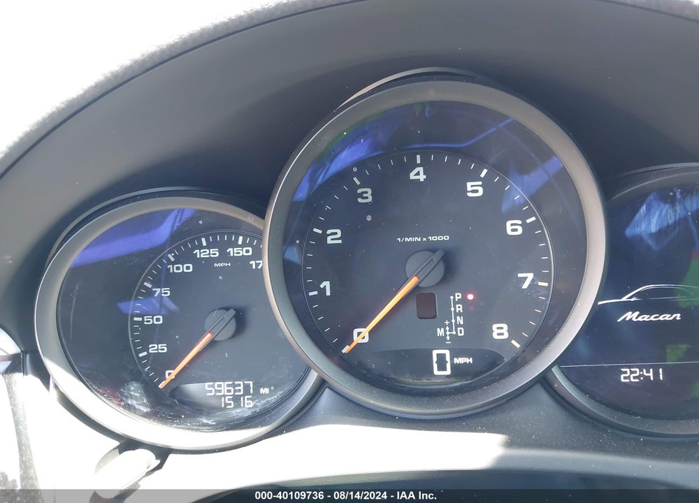 2017 PORSCHE MACAN VIN: WP1AA2A58HLB83339