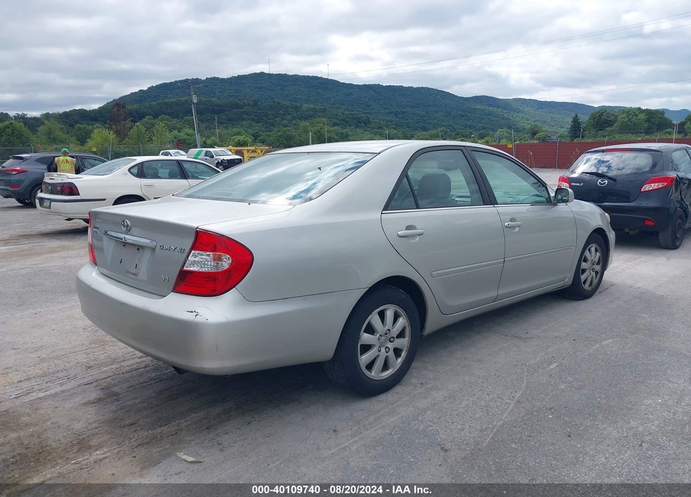 2002 TOYOTA CAMRY XLE V6 VIN: 4T1BF30K42U031012