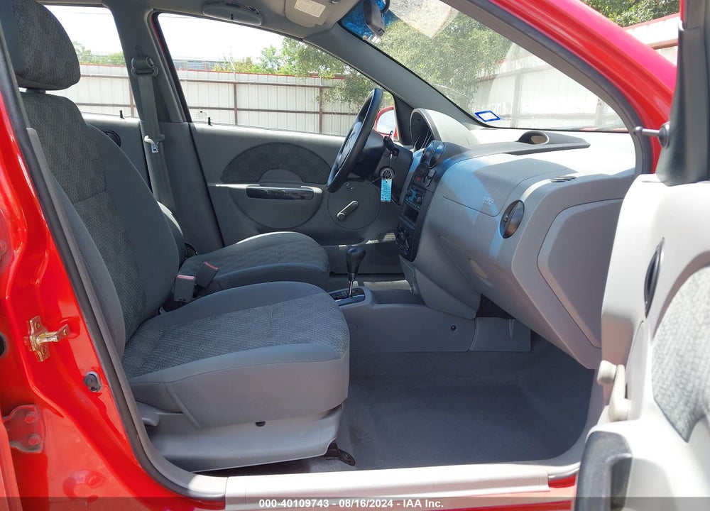 2004 CHEVROLET AVEO VIN: KL1TD52624B165114