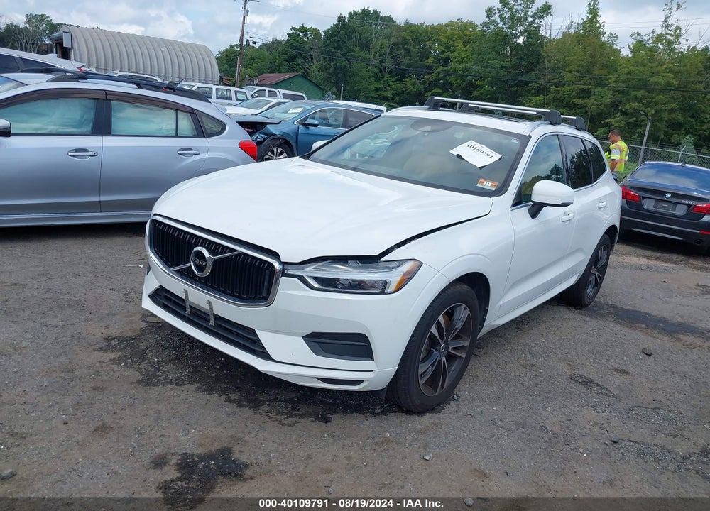 2018 VOLVO XC60 T6 MOMENTUM VIN: YV4A22RK3J1031962