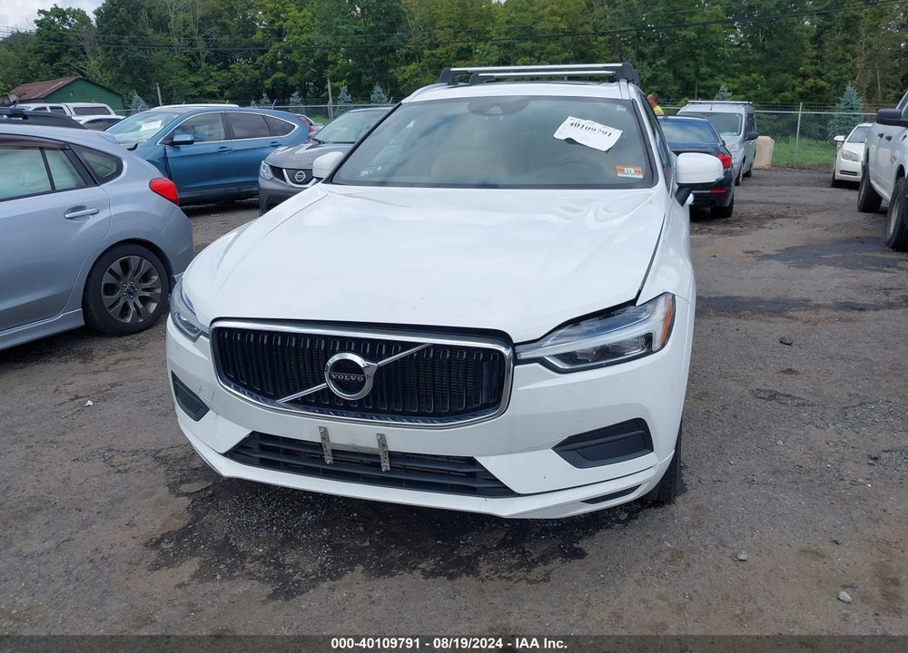 2018 VOLVO XC60 T6 MOMENTUM VIN: YV4A22RK3J1031962