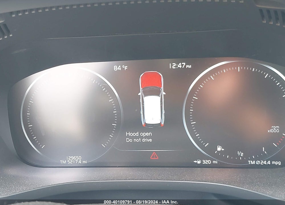 2018 VOLVO XC60 T6 MOMENTUM VIN: YV4A22RK3J1031962
