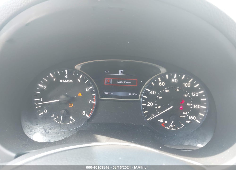 2017 NISSAN ALTIMA VIN: 1N4AL3AP4HC225319