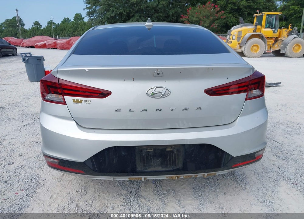 2019 HYUNDAI ELANTRA SEL VIN: 5NPD84LF3KH454735