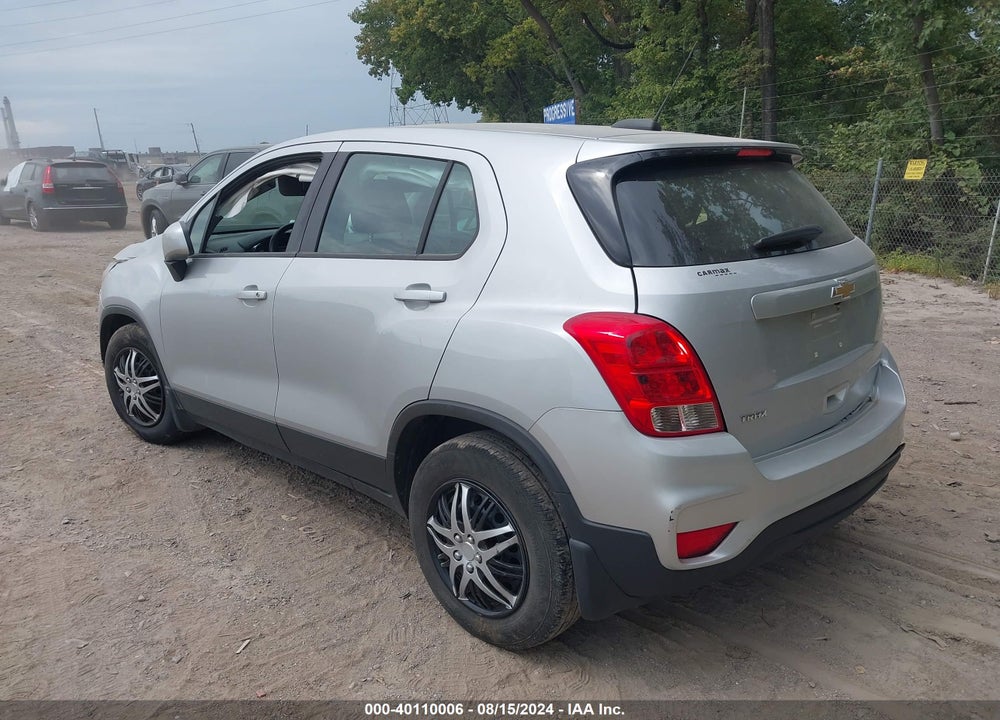 2017 CHEVROLET TRAX LS VIN: 3GNCJKSB5HL279732