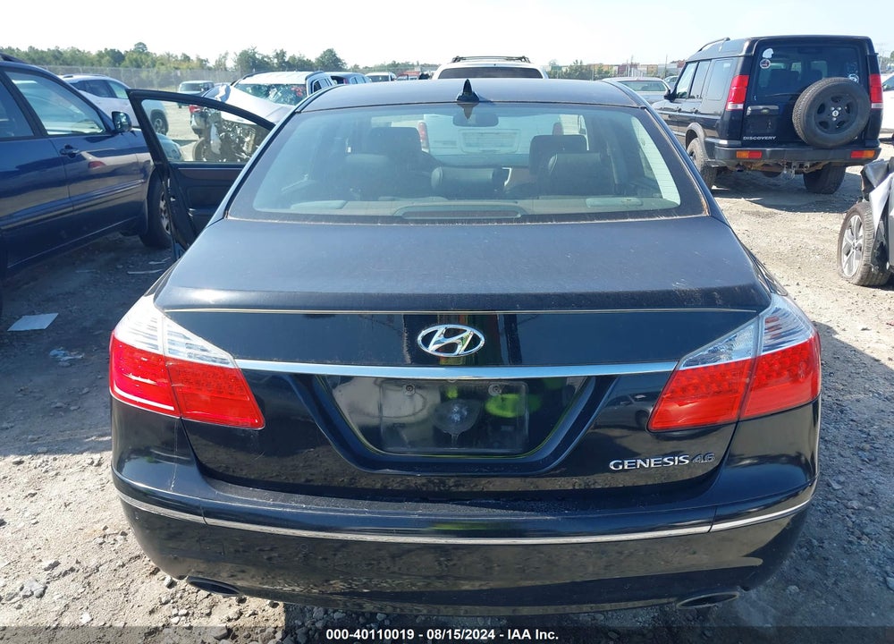 2009 HYUNDAI GENESIS 4.6 VIN: KMHGC46F99U038126