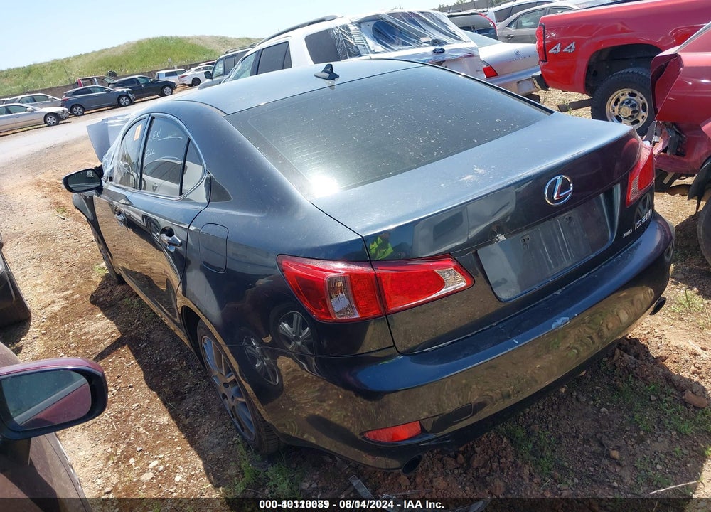 2011 LEXUS IS 250 VIN: JTHCF5C2XB5048681