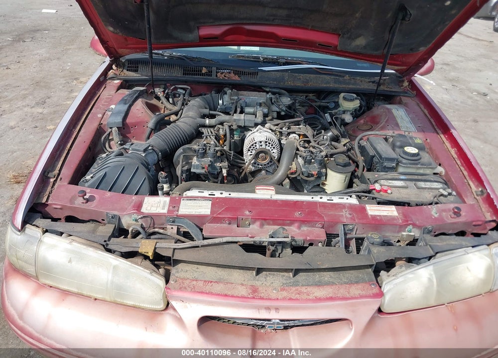 1997 FORD THUNDERBIRD LX VIN: 1FALP62W9VH103218