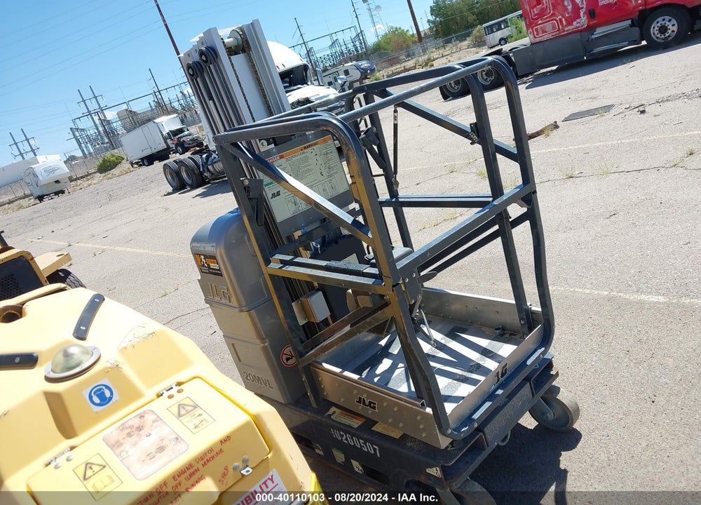 2018 JLG 20MVL VERTICAL LIFT VIN: 0130034201