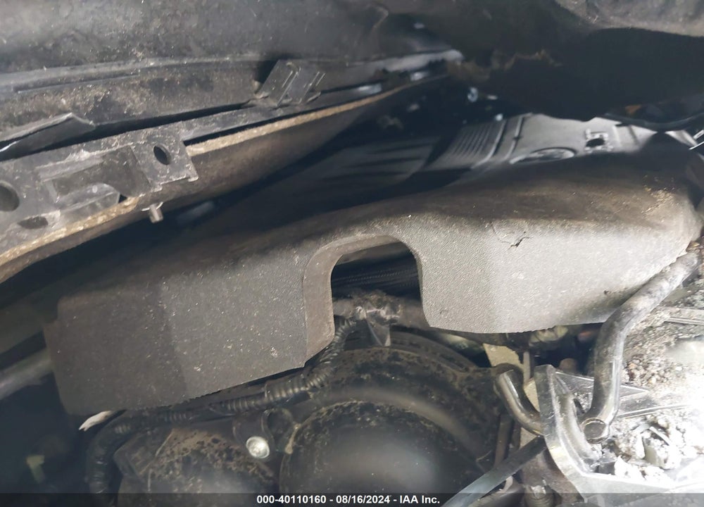 2018 FORD ESCAPE SE VIN: 1FMCU9GD5JUD24789